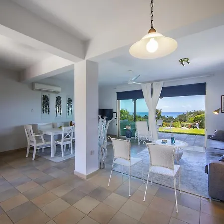 Your Beautiful Holiday Minutes From Sirina Bay, 1515 Villa *